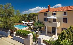 Apartments Borghetto